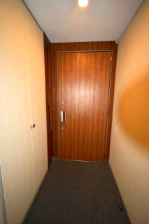 パークシティ浜田山E棟の玄関