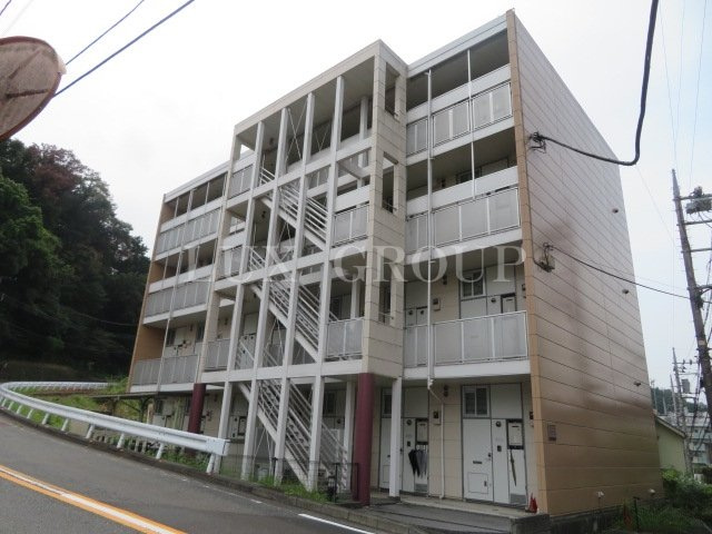 【外観】 | レオパレス聖蹟ロイヤルハイツ