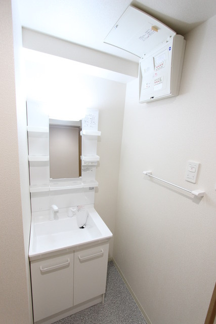 ＳＯＬＡＲＥ（ソラーレ）の洗面所