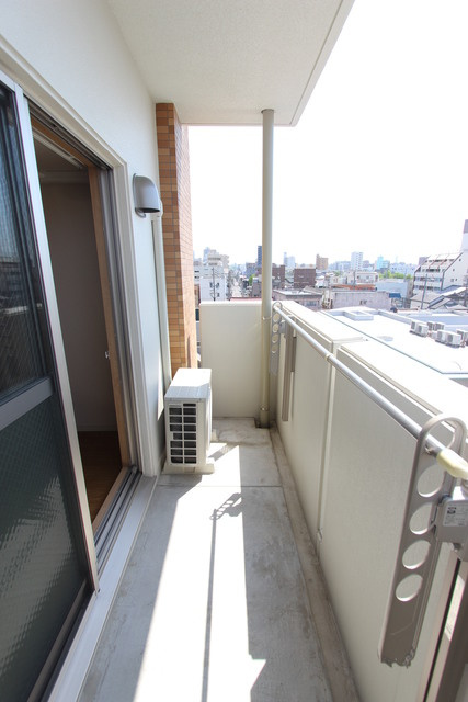 ＳＯＬＡＲＥ（ソラーレ）のバルコニー