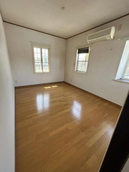 【洋室】 | 吉野売家