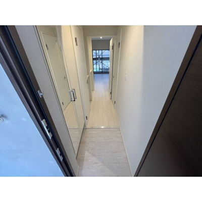 【玄関】 | スプランディッド弁天町DUE