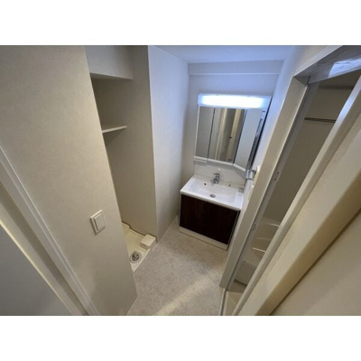 【洗面所】 | スプランディッド弁天町DUE