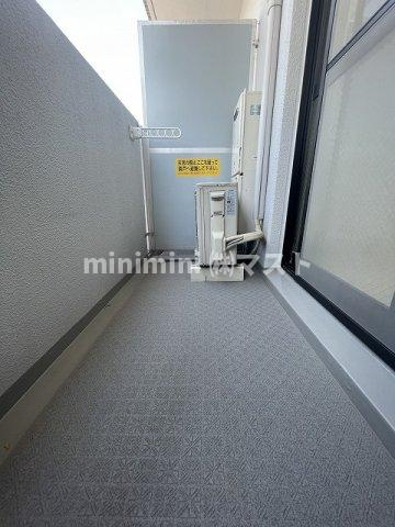 ＳＨＩＮＥ＆ＳＨＩＮＥ５５のバルコニー