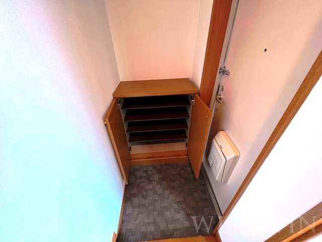 ライフパーク・瑞雲の玄関|イメージ（同建物内別部屋の写真です）