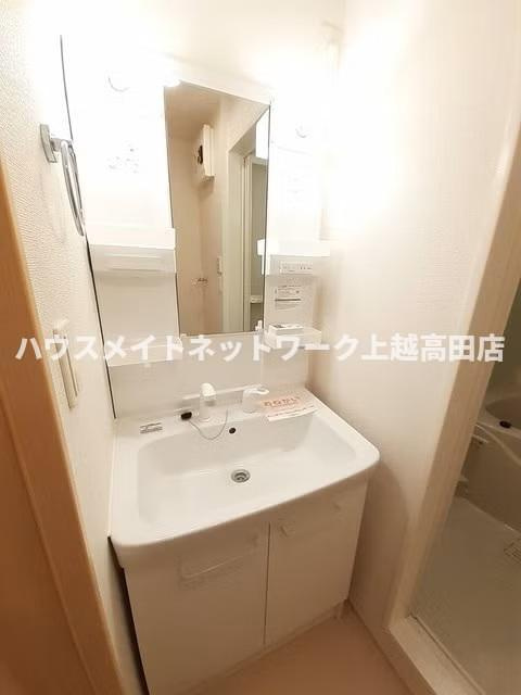 アウローラⅢの独立洗面台|洗髪洗面化粧台