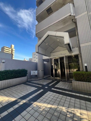 【エントランス】 | メゾン・ド・プレザージュ