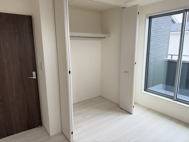 第５沼田市高橋場町　新築戸建　２号棟の収納|２階洋室①収納です