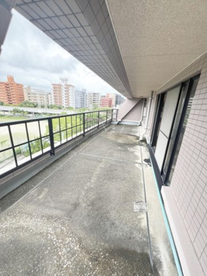 【バルコニー】 | ピュアドームスタジオーネ平尾