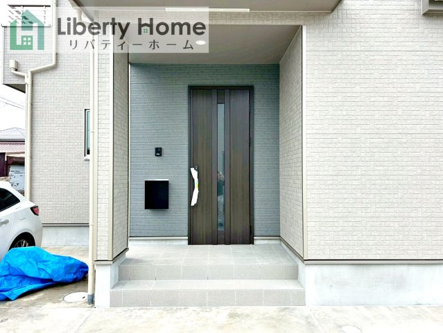 阿見町うずら野2丁目　新築戸建のエントランス