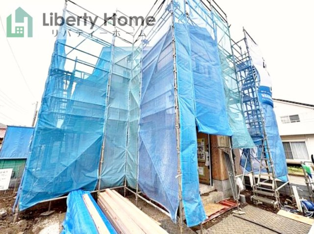 阿見町うずら野2丁目　新築戸建の前面道路含む現地写真