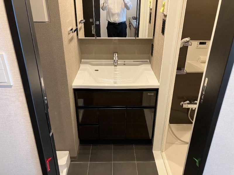 ルネサンスコート学芸大学 の独立洗面台