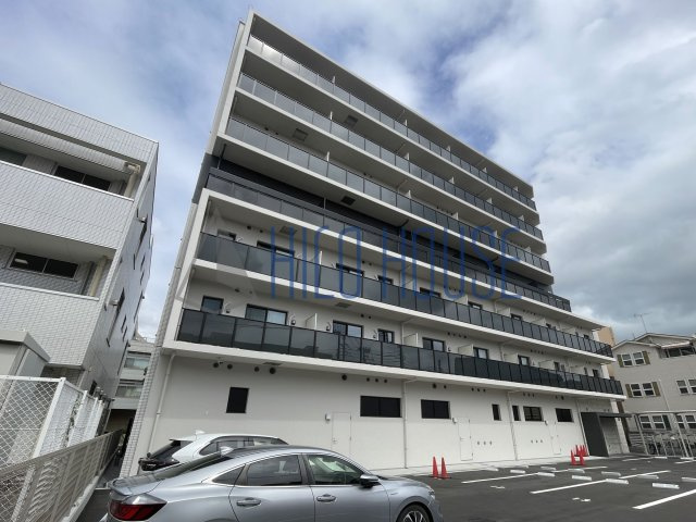 エマリーグレースの外観