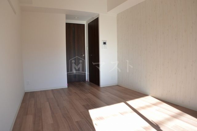 プレサンス玉造ザライブの居間・リビング