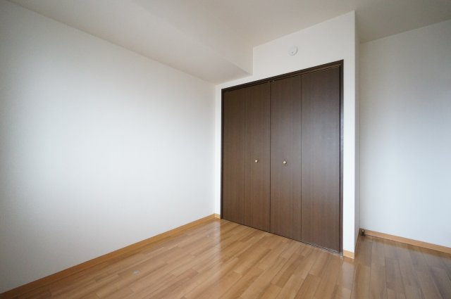 クレスト南町の洋室|お問合せは花まる商店まで！