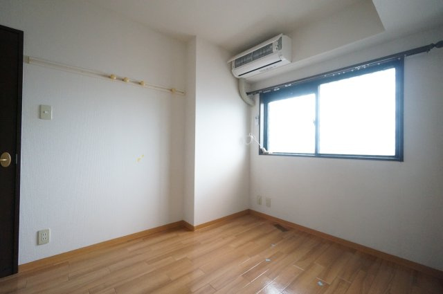 クレスト南町の洋室|詳細、ご不明点等、お気軽にご連絡ください！