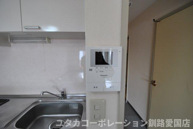 【セキュリティ】 | ◆収益物件◆富士マンション浪花　411号室 | 来客がひと目で分かる、安心のモニター付きインターホン♪