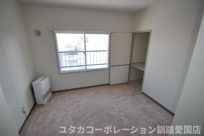 【洋室】 | ◆収益物件◆富士マンション浪花　411号室 | 4.5帖の洋室です。