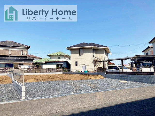 鹿嶋市旭ヶ丘第2　新築戸建　2号棟の前面道路含む現地写真