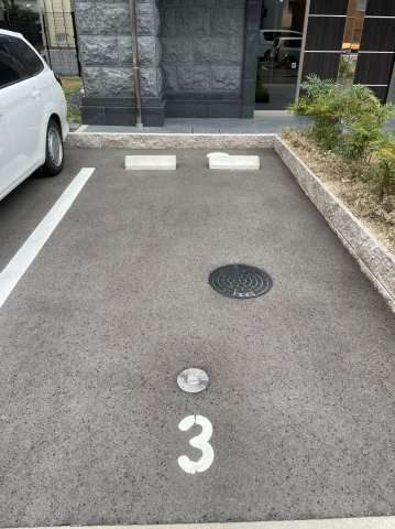 仲介手数料0円！！アステリ鶴舞トゥリアの駐車場