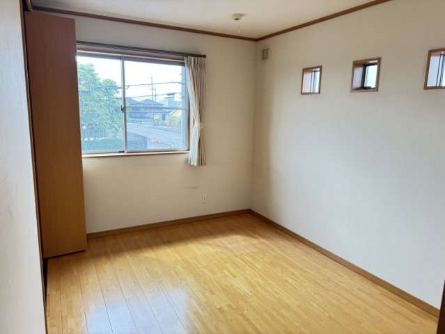 焼津市　大住　中古住宅　4LDKの洋室