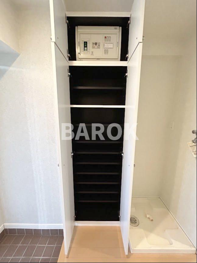 アクタス六本松タワーの玄関