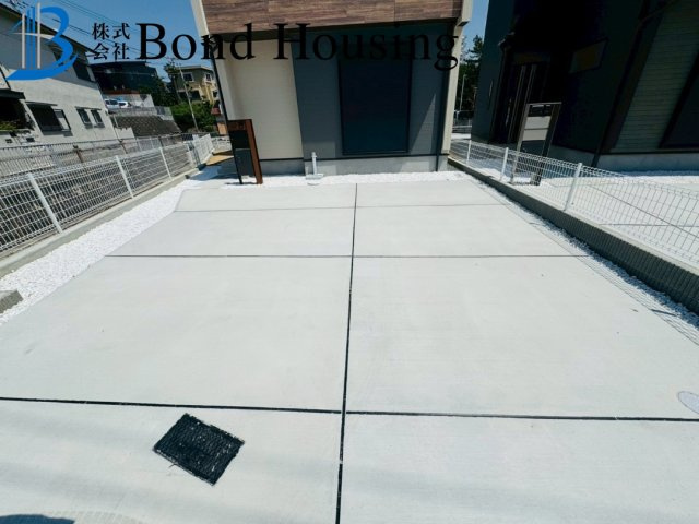 2way可能　並列2台駐車可能　魚住町中尾　全2棟　1号棟のその他