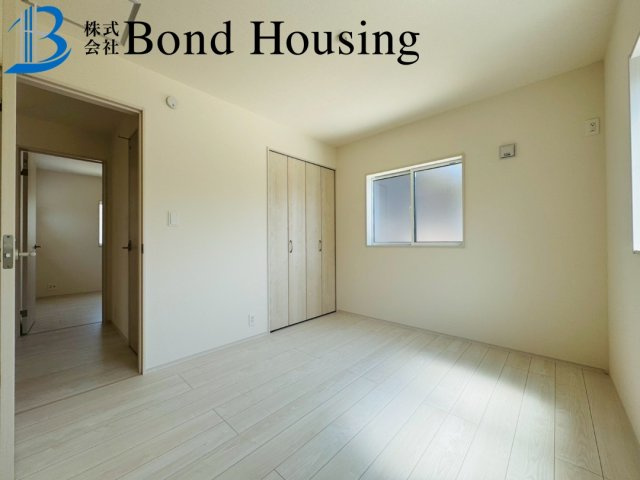 2way可能　並列2台駐車可能　魚住町中尾　全2棟　1号棟の洋室