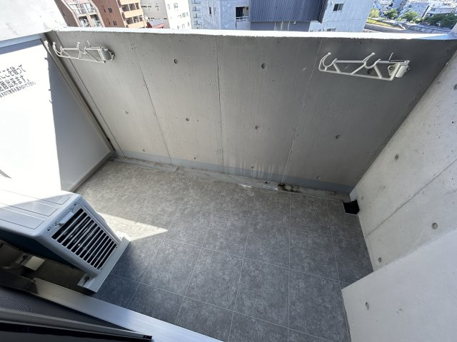 【バルコニー】フレッド
