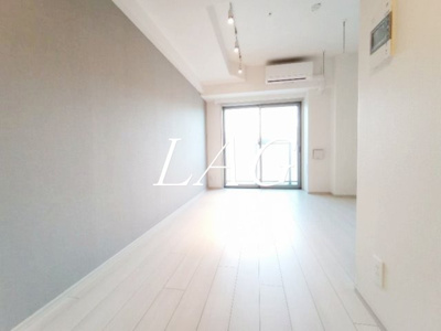 【居間・リビング】 | クレイシア秋葉原ラグゼスウィート | 洋室のお部屋です。