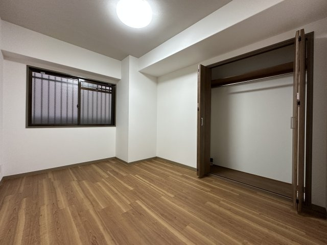ライオンズマンション須磨妙法寺の洋室