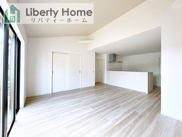 つくば市要4期　新築戸建　1号棟の居間・リビング