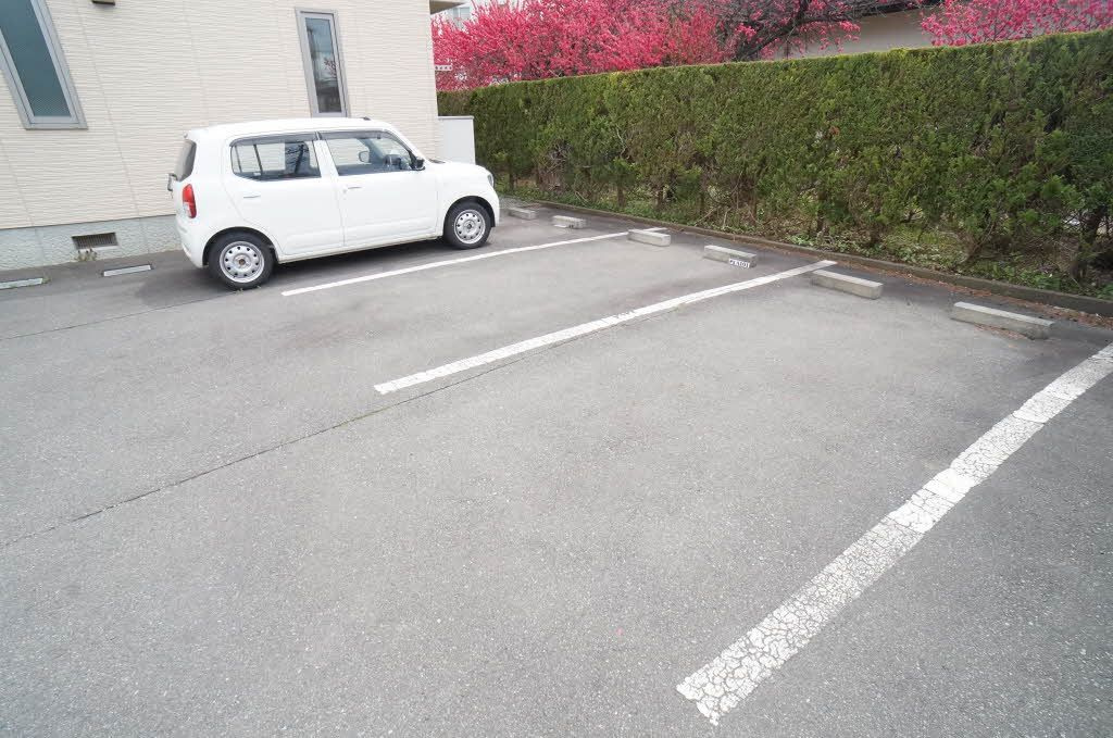 サクラメントの駐車場
