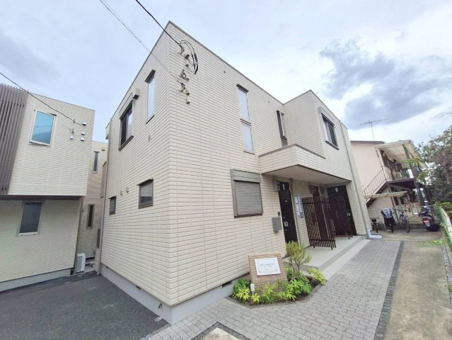 クレール和泉が丘の外観