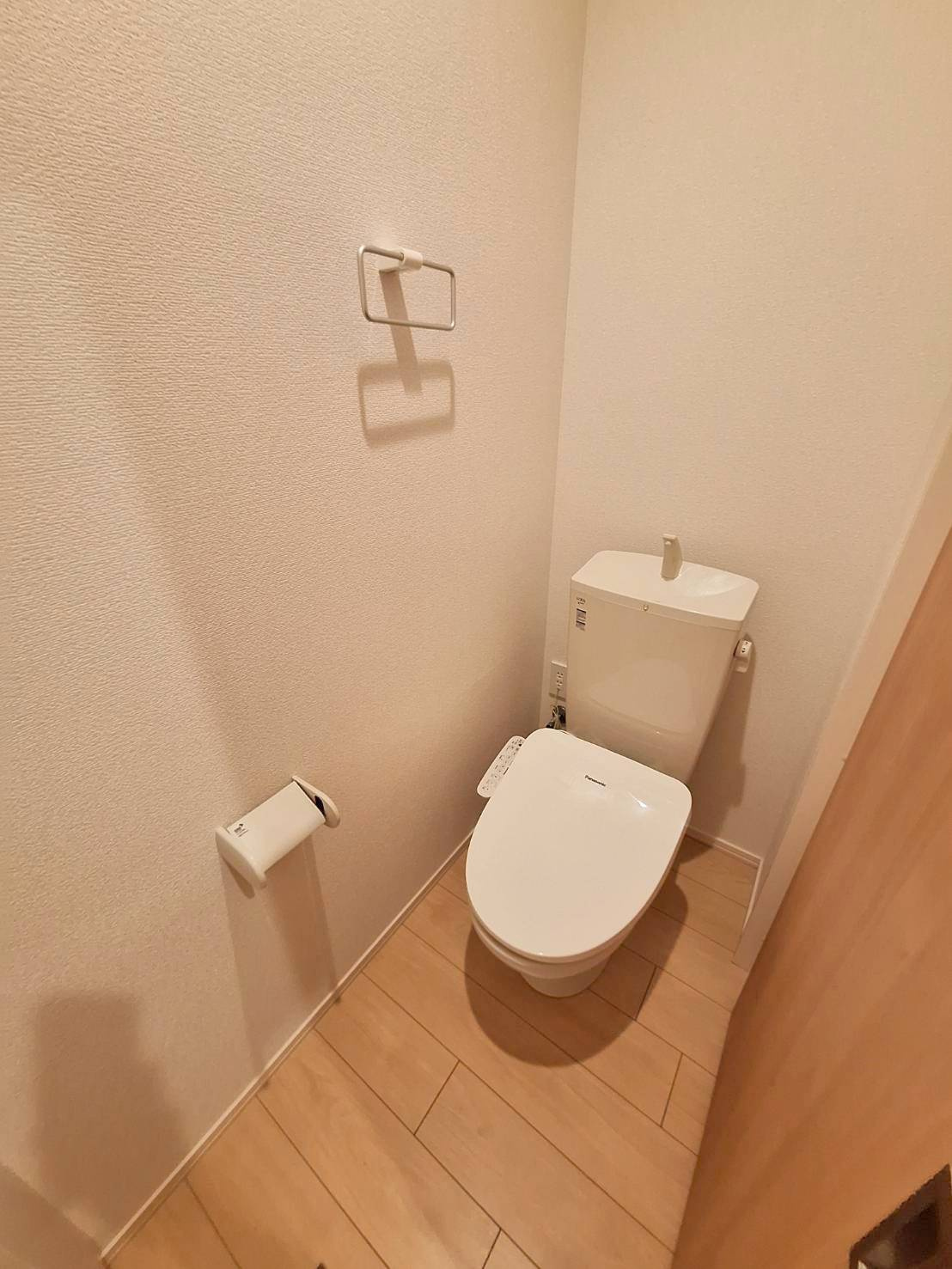 クレール和泉が丘のトイレ|別号室参考写真