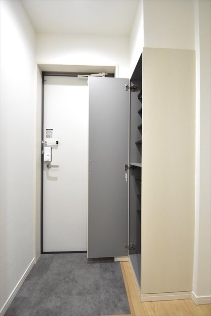 T.Aさいたま市北区大成町4丁目ⅢB棟の玄関