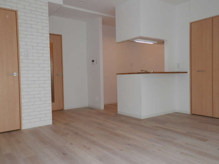 charcoalの居間・リビング