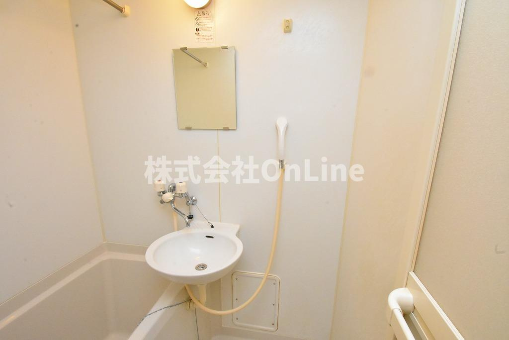 レオパレス竹渕東の洗面所