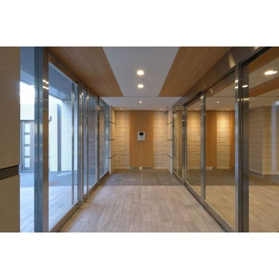 【ロビー】 | フォーリアライズ阿波座WEST