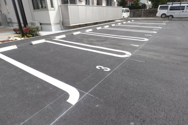 Quattro Soldi 花畑の駐車場|駐車場です