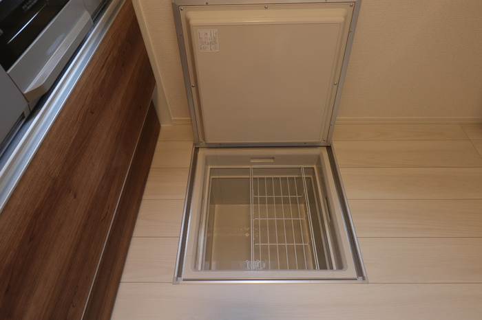 Quattro Soldi 花畑の収納|大きなスペースがあり、収納には困りません