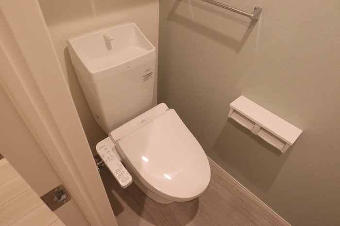 Quattro Soldi 花畑のトイレ|清潔感のあるトイレです