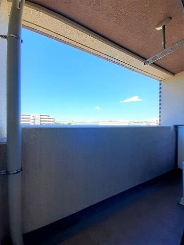 フォーシーズン蓮根のバルコニー