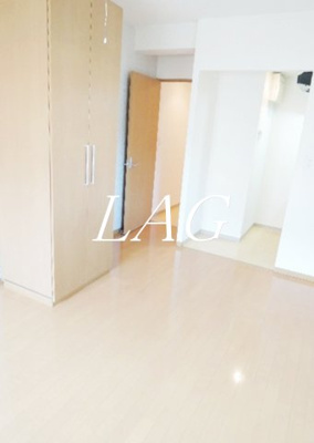 【居間・リビング】 | アールブラン生田 | 洋室のお部屋です。