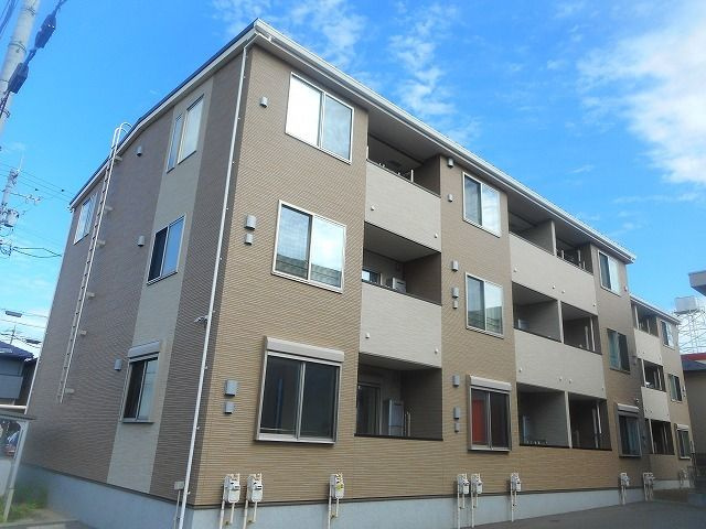 スマイル　１の外観|外観もきれいです