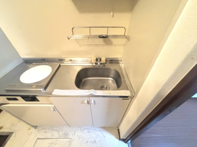 ＶＡＬＯＲＥ住吉Ⅱのキッチン