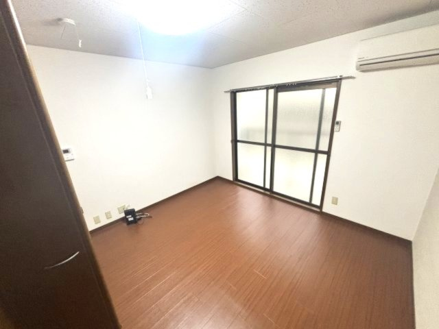 ＶＡＬＯＲＥ住吉Ⅱの居間・リビング