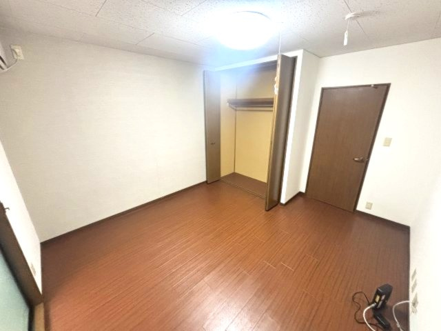 ＶＡＬＯＲＥ住吉Ⅱの寝室