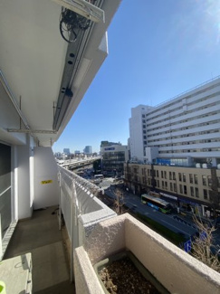 【バルコニー】