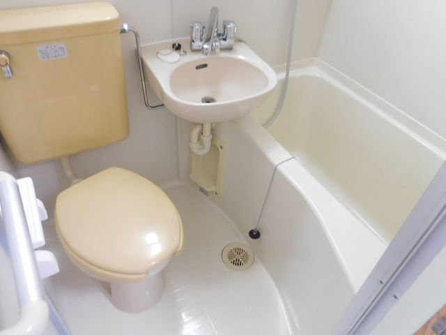 高槻市大畑町の賃貸マンションのトイレ